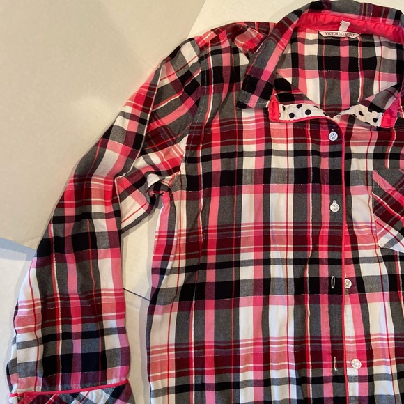 🛍️Victoria's Secret Pink Plaid Long Sleeve PJ Top, sz M - Picture 2 of 6